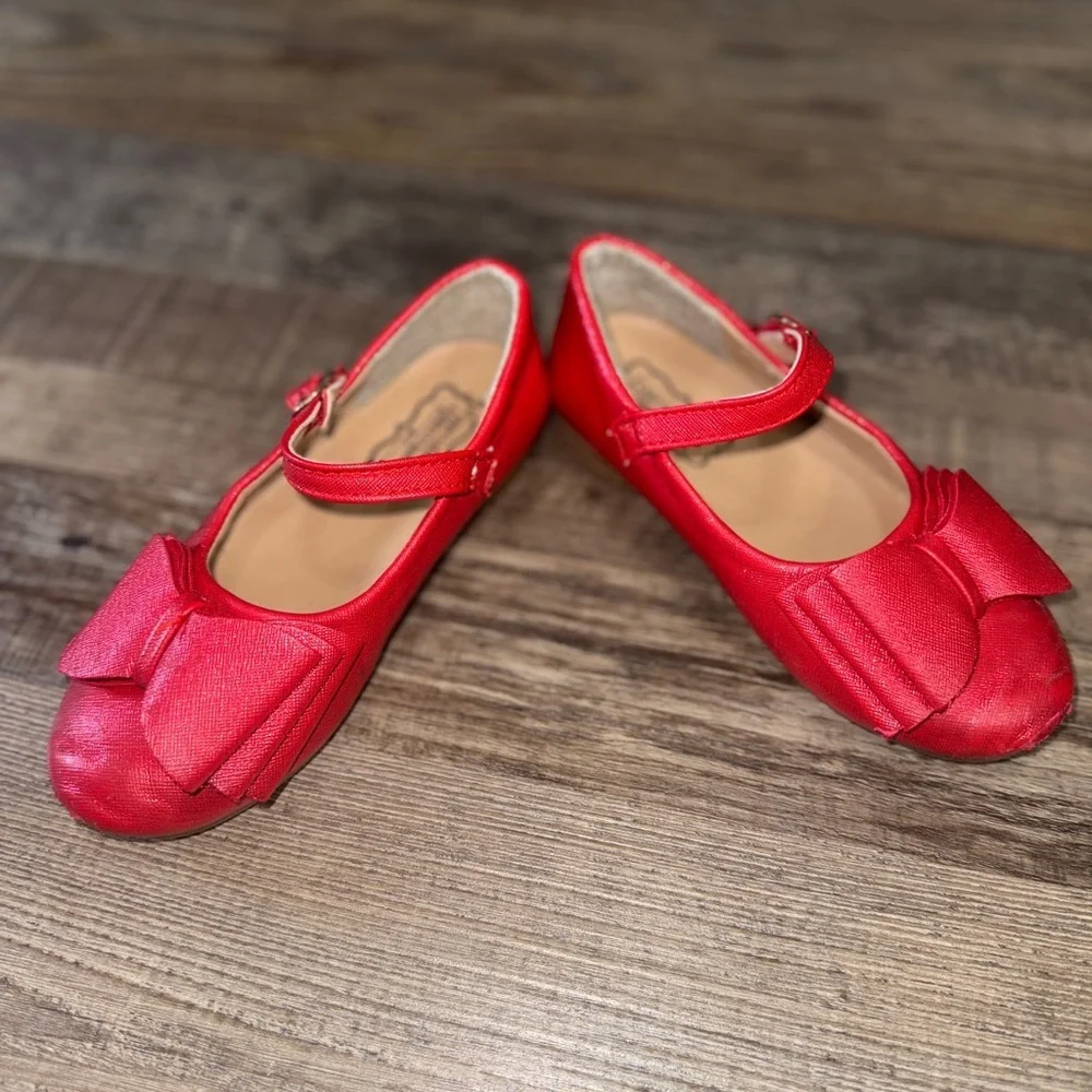 Girls Red Satin Mary Jane Size 32 or 1 Bow Dress Shoes Holiday